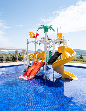 PISCINA INFANTIL - CLUBE DE CAMPO NINHO VERDE II