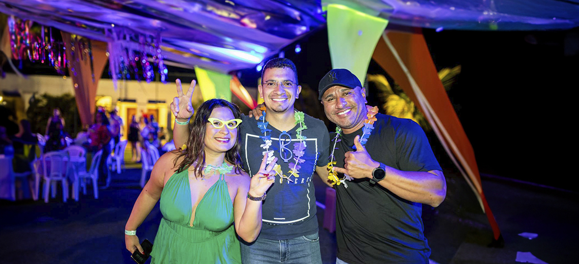 Festa de Carnaval da Riviera foi campeã em animação