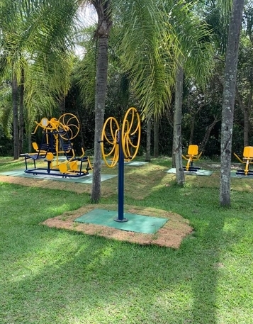 ACADEMIA AO AR LIVRE