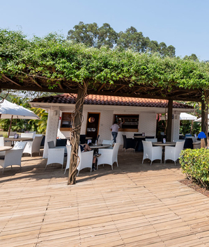 Café da manhã no Clube de Campo Santa Bárbara I