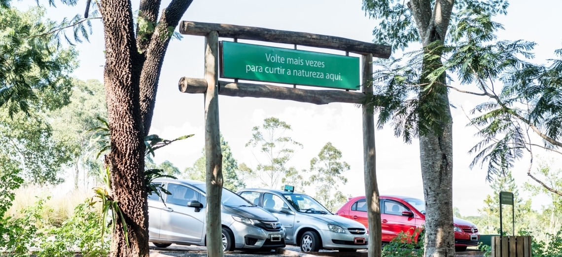 Visitantes da Trilha da Cachoeira contam com novo estacionamento