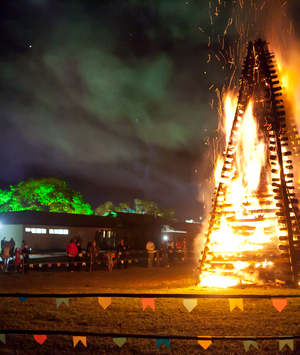 Clima caipira contagia a noite de Festa Julina do Ninho Verde I