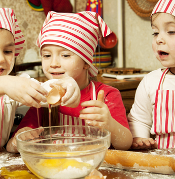 Dicas para cozinhar com os pequenos