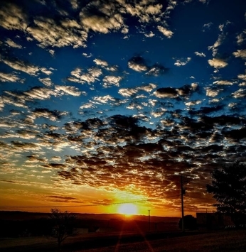 Por que o pôr do sol do outono é mais bonito?