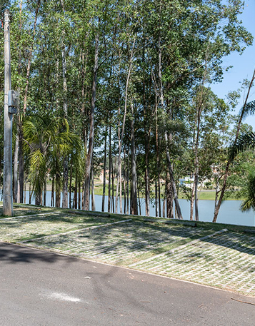 AMPLIAÇÃO DO ESTACIONAMENTO DA TRILHA DO LAGO