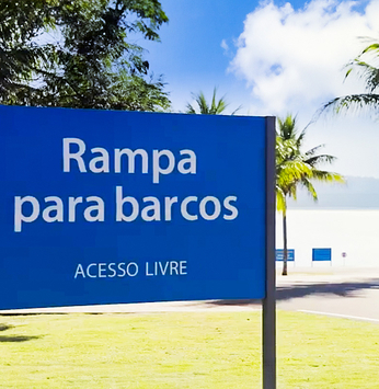 Rampas para barcos e Praias públicas da Riviera XIII