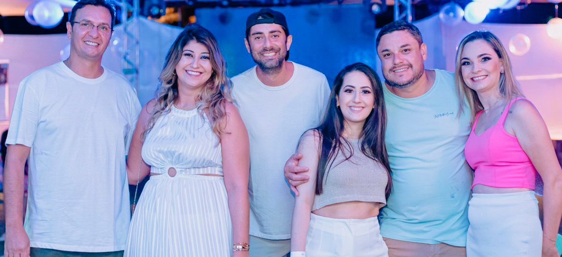 Feliz ano novo! Confira como foi a Festa de Réveillon da Riviera III