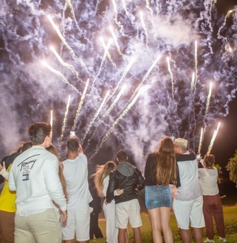 A chegada de 2024 foi uma grande festa na Riviera