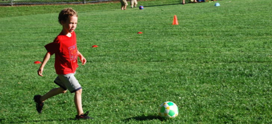 O melhor da prática do futebol infantil