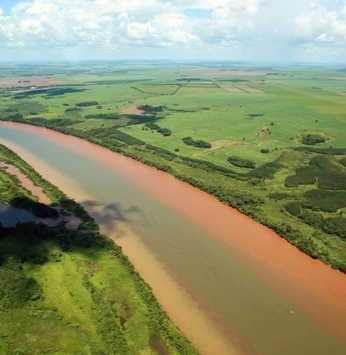 Rio Paranapanema, origem da Represa Jurumirim