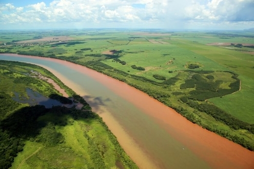 Rio Paranapanema, origem da Represa Jurumirim
