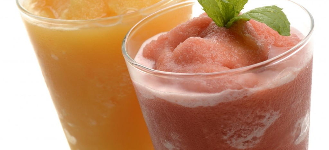 Saiba o que são smoothies e aproveite o verão!